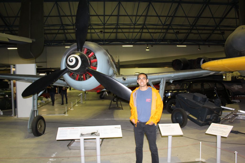 Raman in front of a Fw-190