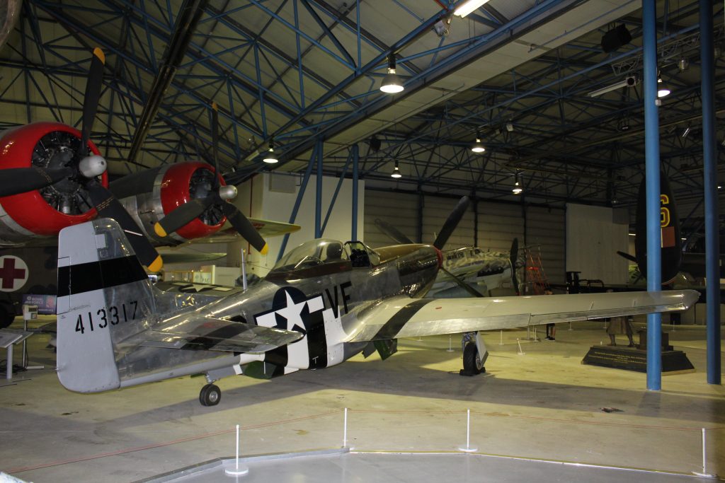 picture of the P-51 Mustang 